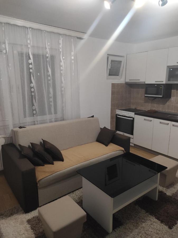 Mini Hill Apartment Sarajevo Exterior photo