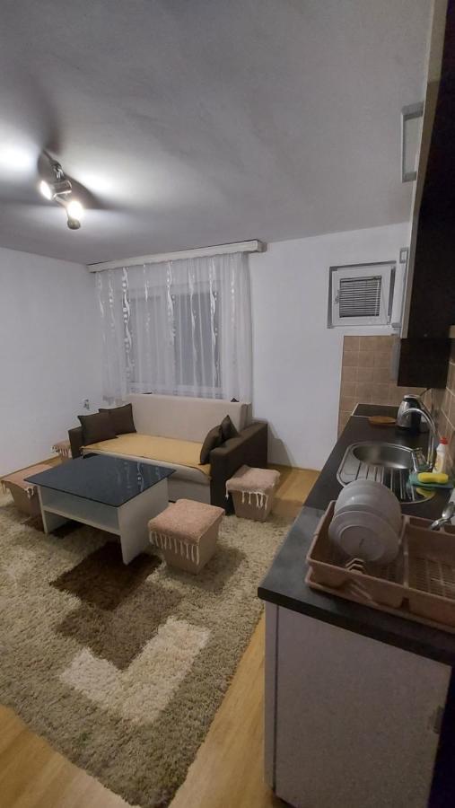 Mini Hill Apartment Sarajevo Exterior photo